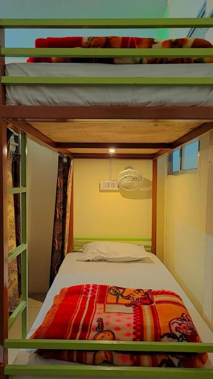 Baba'S Rishikesh Hostel Εξωτερικό φωτογραφία